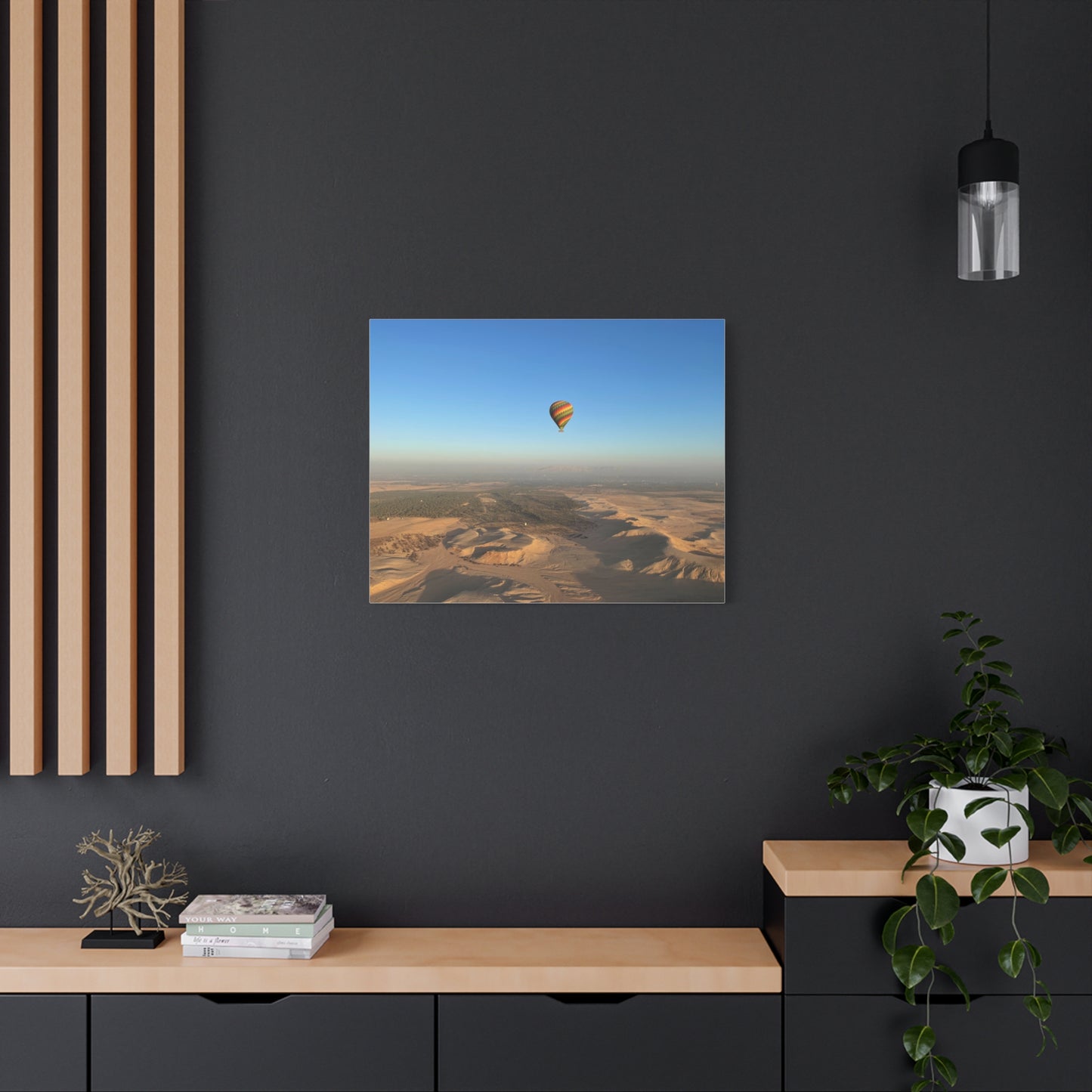 Canvas Print - Balloon in the Desert