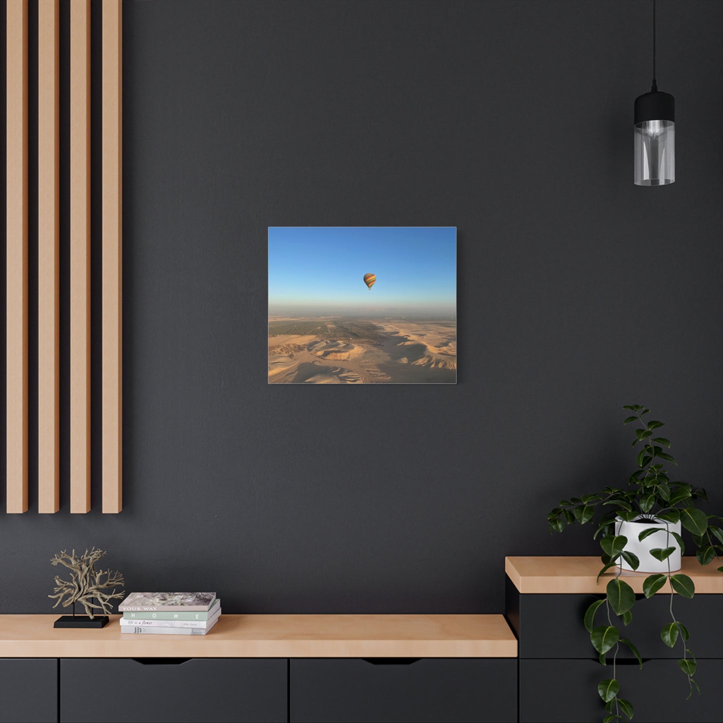 Canvas Print - Balloon in the Desert